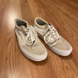 Classic white/true white old skool vans